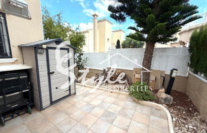 Resale - Villa - Orihuela-Costa - Villamartin