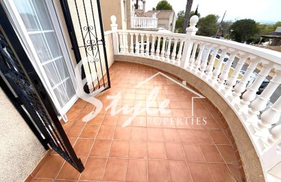Resale - Villa - Orihuela-Costa - Villamartin