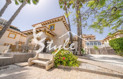 Resale - Villa - Playa Flamenca