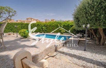 Resale - Villa - Playa Flamenca