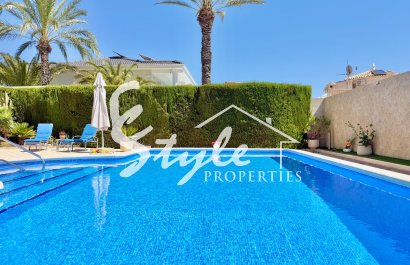Reventa - Villa - Ciudad Quesada - Centro de la Ciudad Quesada