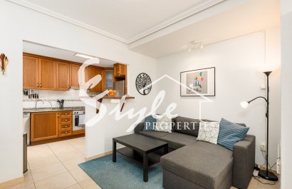 Resale - Apartament  - Torrevieja - Aguas Nuevas
