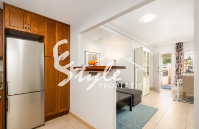 Resale - Apartament  - Torrevieja - Aguas Nuevas