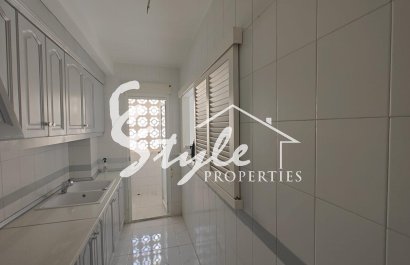 Resale - Apartament  - Torrevieja - Acequion