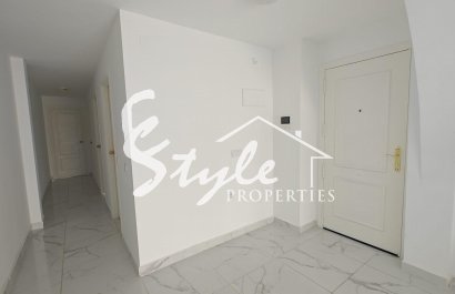 Resale - Apartament  - Torrevieja - Acequion
