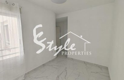Resale - Apartament  - Torrevieja - Acequion