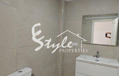 Resale - Apartament  - Torrevieja - Acequion
