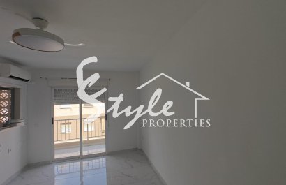 Resale - Apartament  - Torrevieja - Acequion