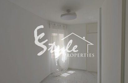 Resale - Apartament  - Torrevieja - Acequion