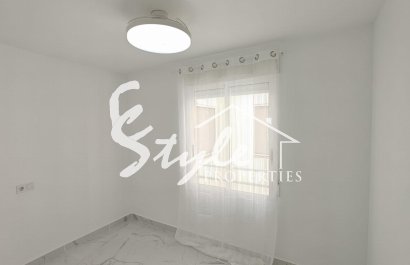 Resale - Apartament  - Torrevieja - Acequion