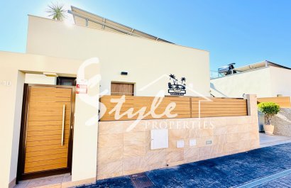 Reventa - Chalet pareado - Los Montesinos - La Herada