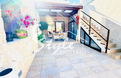 Reventa - Chalet pareado - Los Montesinos - La Herada