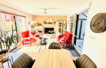 Reventa - Chalet pareado - Los Montesinos - La Herada