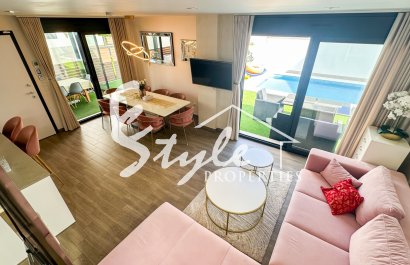 Вторичное жилье - Вилла - Torrevieja - Nueva Torrevieja - Aguas Nuevas