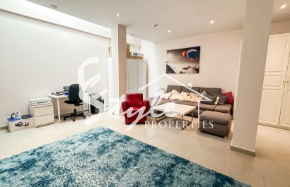 Вторичное жилье - Вилла - Torrevieja - Nueva Torrevieja - Aguas Nuevas