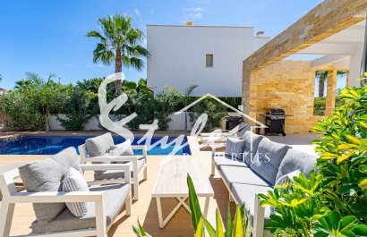 Reventa - Villa - Ciudad Quesada - Doña Pena