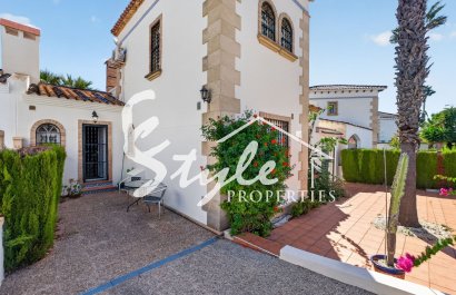 Reventa - Villa - Orihuela-Costa - Villamartin