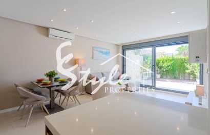 Resale - Apartament  - Punta Prima