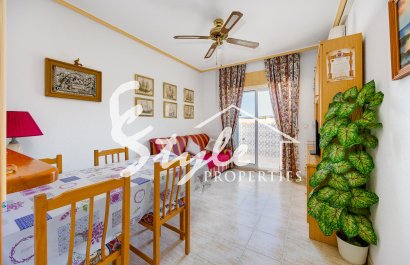 Resale - Apartament  - Torrevieja - Playa del Acequión