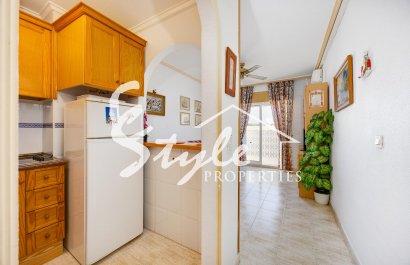 Resale - Apartament  - Torrevieja - Playa del Acequión