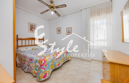 Resale - Apartament  - Torrevieja - Playa del Acequión