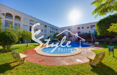 Resale - Apartament  - Torrevieja - Playa del Acequión