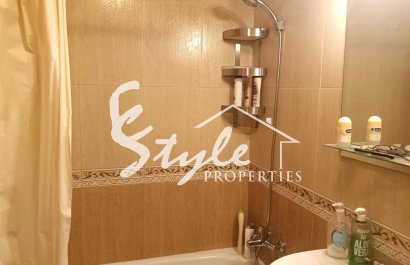 Reventa - Apartamento - Los Montesinos - Urbanizacion montesol
