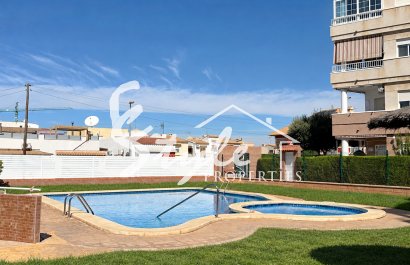 Вторичное жилье - Apartment / Duplex - Torrevieja - Торревьеха