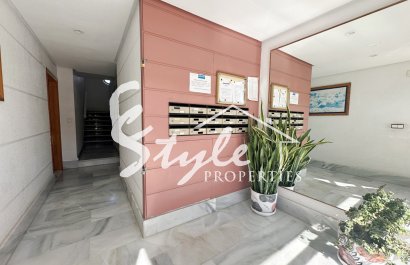 Вторичное жилье - Apartment / Duplex - Torrevieja - Торревьеха