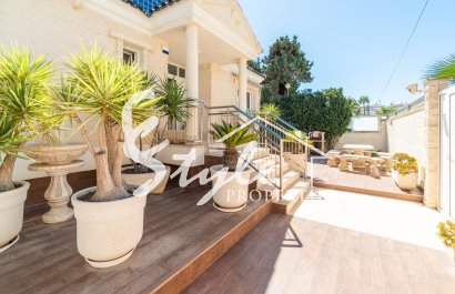 Resale - Villa - Torrevieja - Torre la mata
