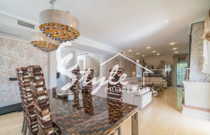 Resale - Villa - Torrevieja - Torre la mata