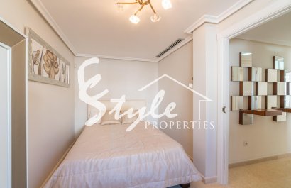 Resale - Villa - Torrevieja - Torre la mata