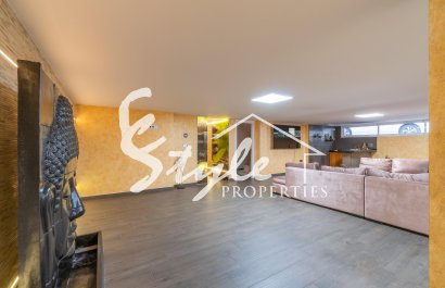 Resale - Villa - Torrevieja - Torre la mata