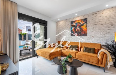 Resale - Villa - Villamartín - Orihuela