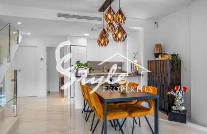 Resale - Villa - Villamartín - Orihuela