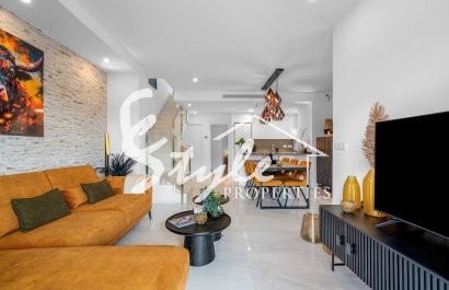 Resale - Villa - Villamartín - Orihuela
