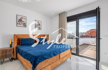 Resale - Villa - Villamartín - Orihuela