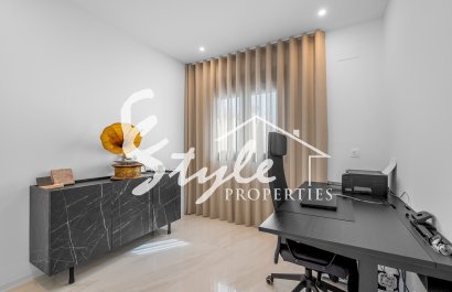Resale - Villa - Villamartín - Orihuela