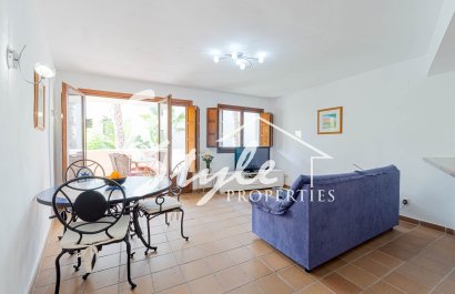 FOR SALE 2-BEDROOM APARTMENT IN PANORAMA PARK, PUNTA PRIMA – WALKING DISTANCE TO THE BEACH, COSTA BLANCA, SPAIN. ID 1973