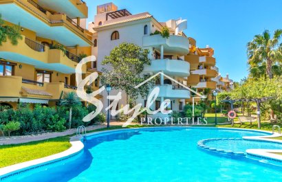 Resale - Apartament  - Punta Prima