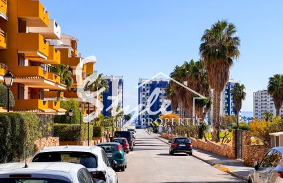 Resale - Apartament  - Punta Prima
