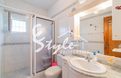 Resale - Villa - Orihuela-Costa - La Florida