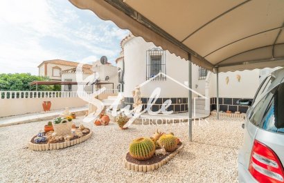 Resale - Villa - Orihuela-Costa - La Florida