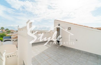 Resale - Villa - Orihuela-Costa - La Florida