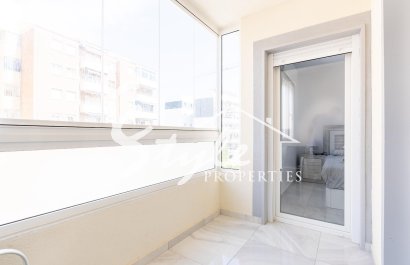 Resale - Townhouse - Torrevieja - Punta Prima