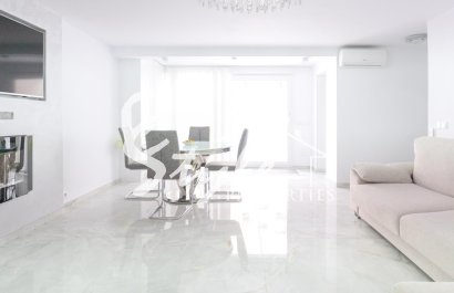Resale - Townhouse - Torrevieja - Punta Prima