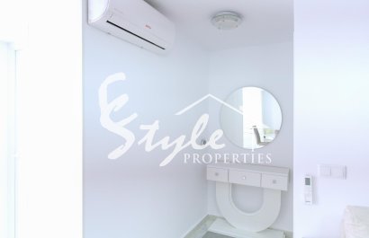 Resale - Townhouse - Torrevieja - Punta Prima