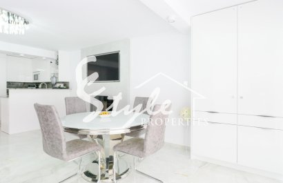 Resale - Townhouse - Torrevieja - Punta Prima