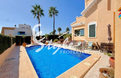 Reventa - Villa - Orihuela-Costa - Los Dolses