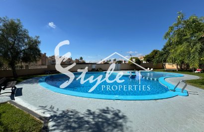 Вторичное жилье - Квартира - Orihuela-Costa - Los Almendros-La Florida